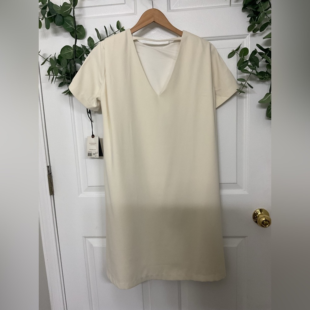 GUMAC Cream Short-Sleeve Shift Dress with Button Accents - Picture 4 of 10